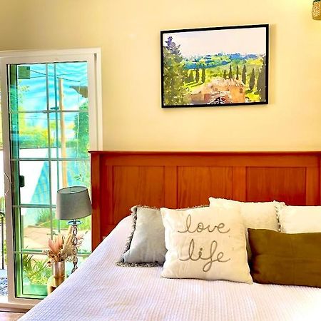 Sweet Tuscan Dreams-Private Entrance & Bathroom With Patio Лос-Анджелес Экстерьер фото