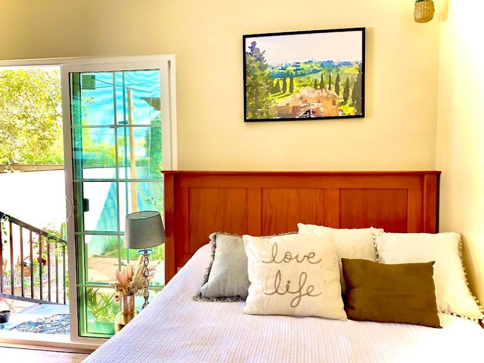 Sweet Tuscan Dreams-Private Entrance & Bathroom With Patio Лос-Анджелес Экстерьер фото